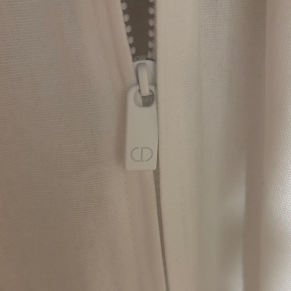 Dior Classic White Garment Cover and Hanger - Picture 3 of 5